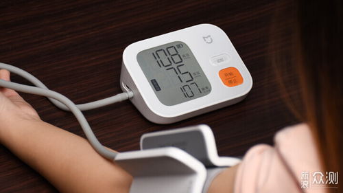 小米智能電子血壓計 免綁袖帶,大屏數(shù)顯